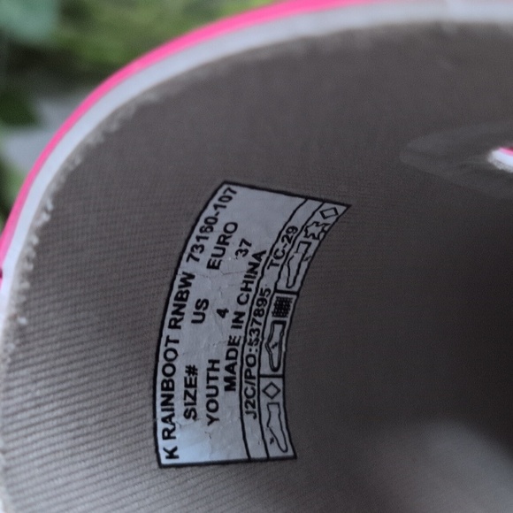 Bogs Rainboot Rainbow Flower Bone - Picture 7 of 7